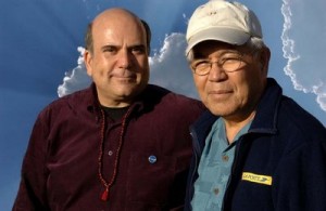 Dr. Ihaleakala Hew Len a Joe Vitale Dr. Ihaleakala Hew Len přijede do ČR